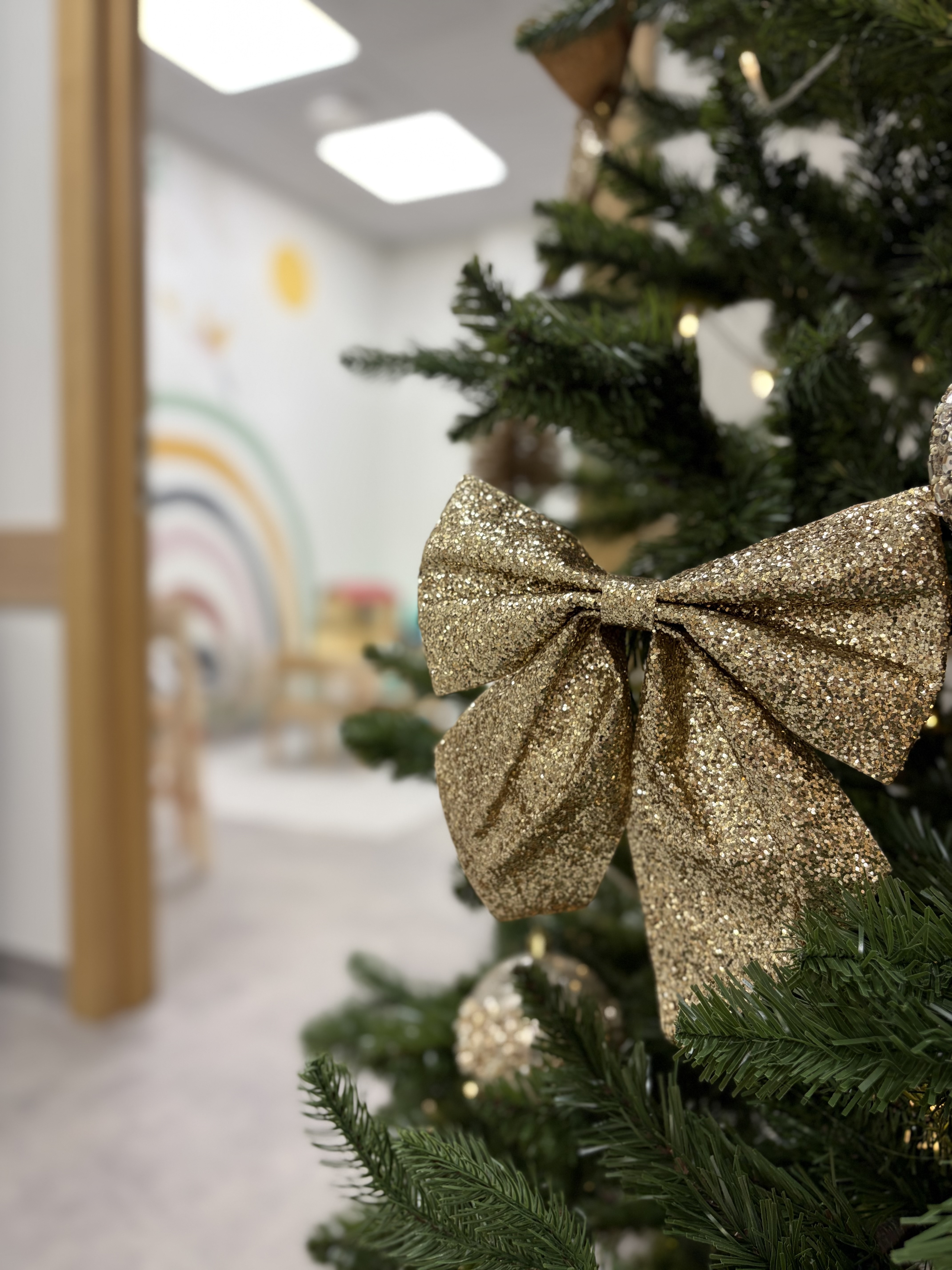 Odoo • A picture with a caption